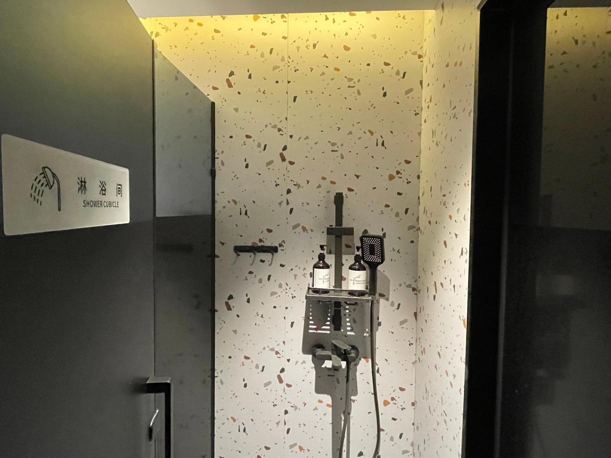 Hostel Dengba Inn-shanghai New World Plaza Branch *